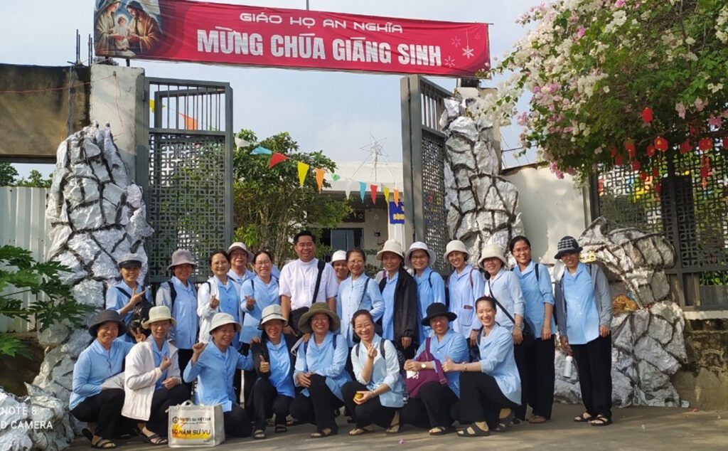 Cộng Đoàn Ánh Sáng Anh Sang 3jpg