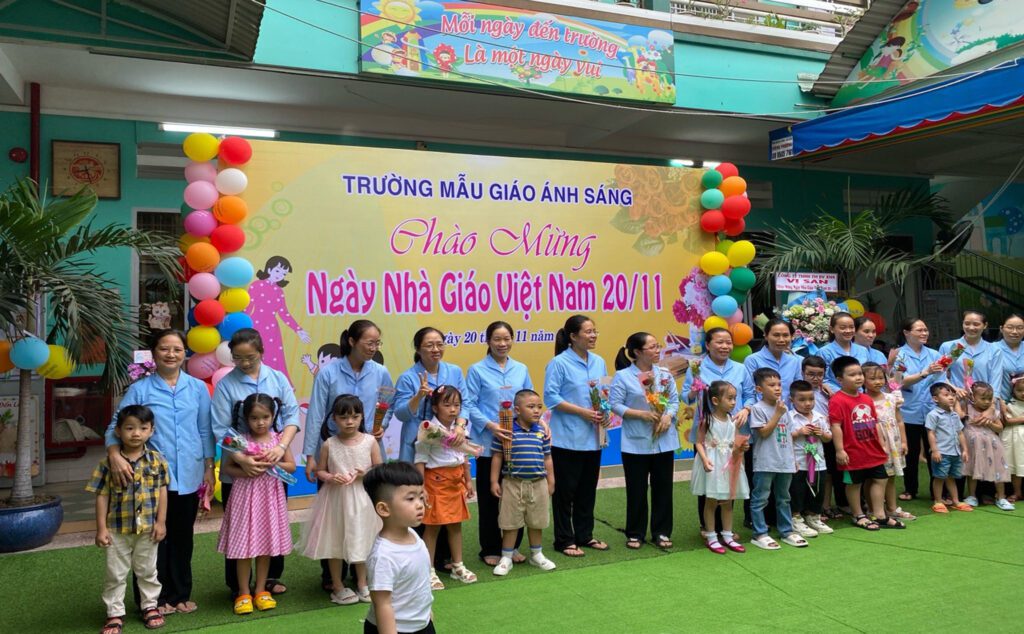 Cộng Đoàn Ánh Sáng Anh Sang 4