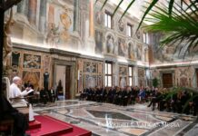 Đức Lêô XIV: Thông Tin Không Được Biến Thành Tuyên Truyền, Đặc Biệt Là Trong Thời Chiến