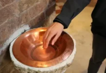 CỬ CHỈ MỘT GIÂY ĐỊNH HÌNH CẢ CUỘC ĐỜI BẠN
